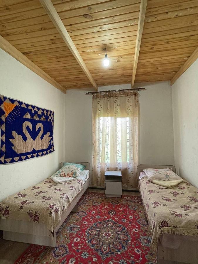 Guest House Guljan Bokonbayevo Buitenkant foto