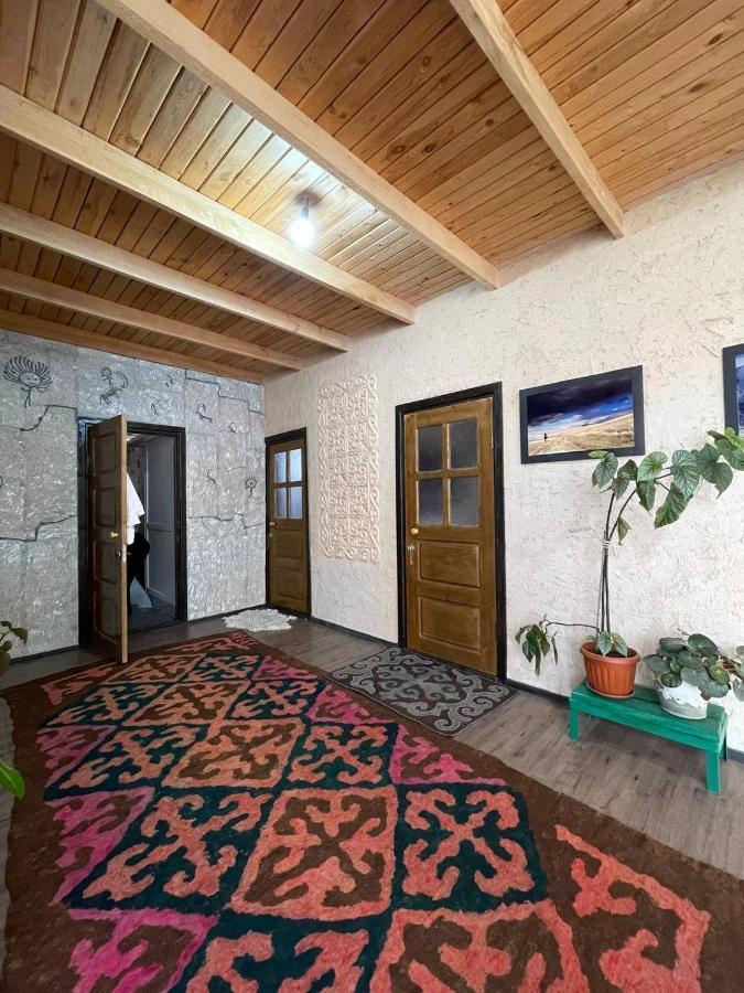 Guest House Guljan Bokonbayevo Buitenkant foto